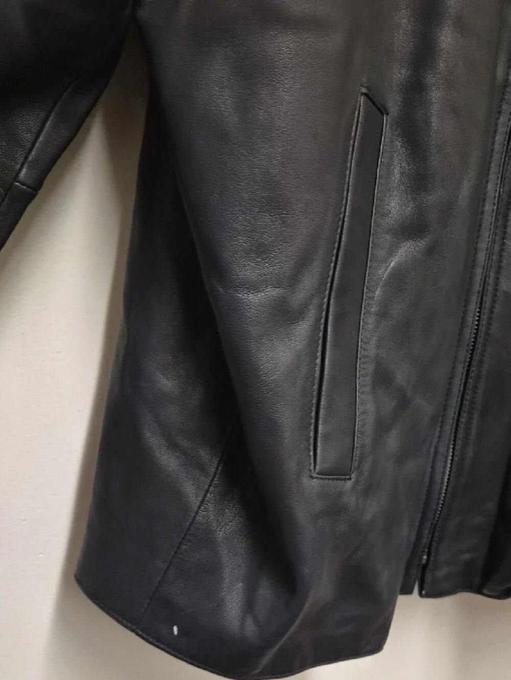 Golden Bear Men's Black Leather Bomber Jacket Size L